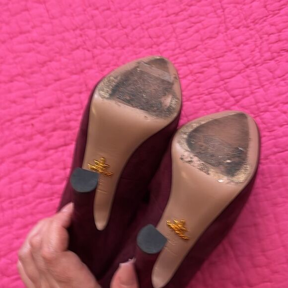 PRADA Elegant Burgundy  suede lace up High Heels booties, US7 - Picture 10 of 10